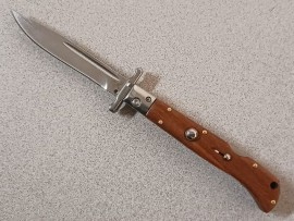 AKC 9" Roma Switchblade Swinguard Wood