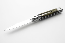 AKC Slim Brazilian Horn Switchblade Leverlock Automatic Knife