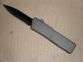 Lightning Grey D/A OTF Automatic Knife Black Dagger