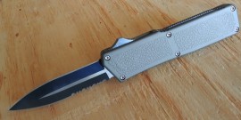 Lightning Grey D/A OTF Automatic Knife Two Tone Dagger Serrated