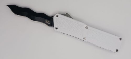Lightning Supreme White D/A OTF Automatic Knife Kris Point Black Plain