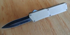 Lightning Tan D/A OTF Automatic Knife Two Tone Dagger Serrated