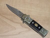 black mini duck spring action knife